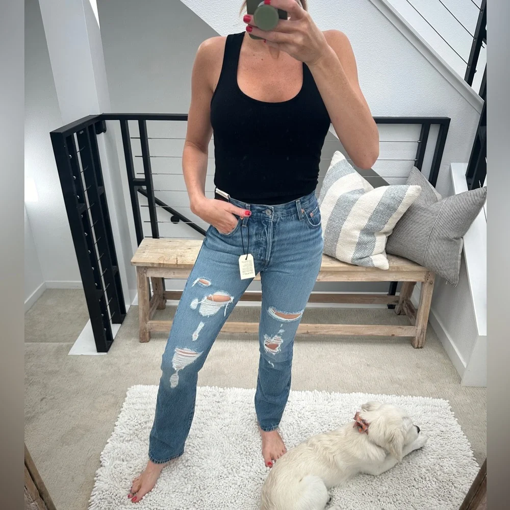 Levi’s 501 High Rise Straight Leg Jeans Distressed Blue Denim | NWT Size 25 - Picture 3 of 15